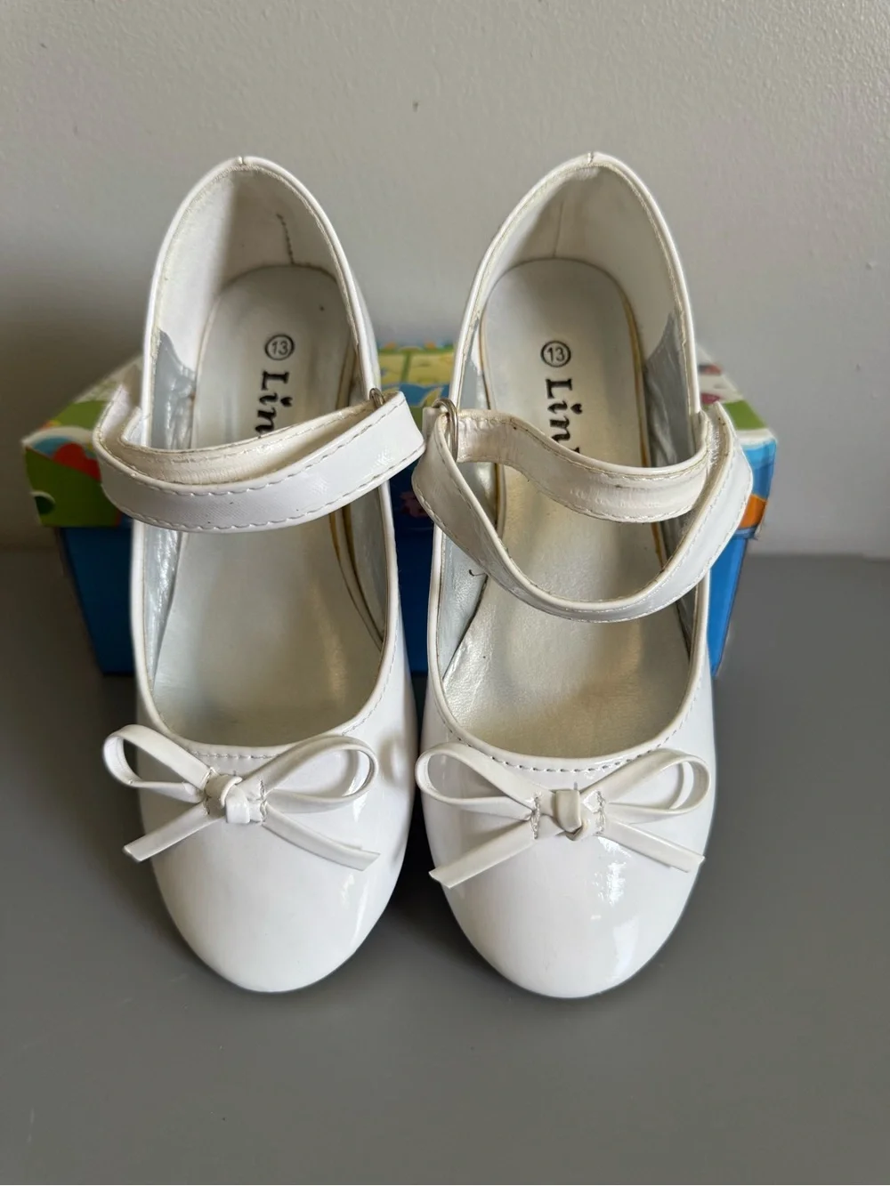 Link White Patent Bow Mary Jane Dress Shoes for Girls